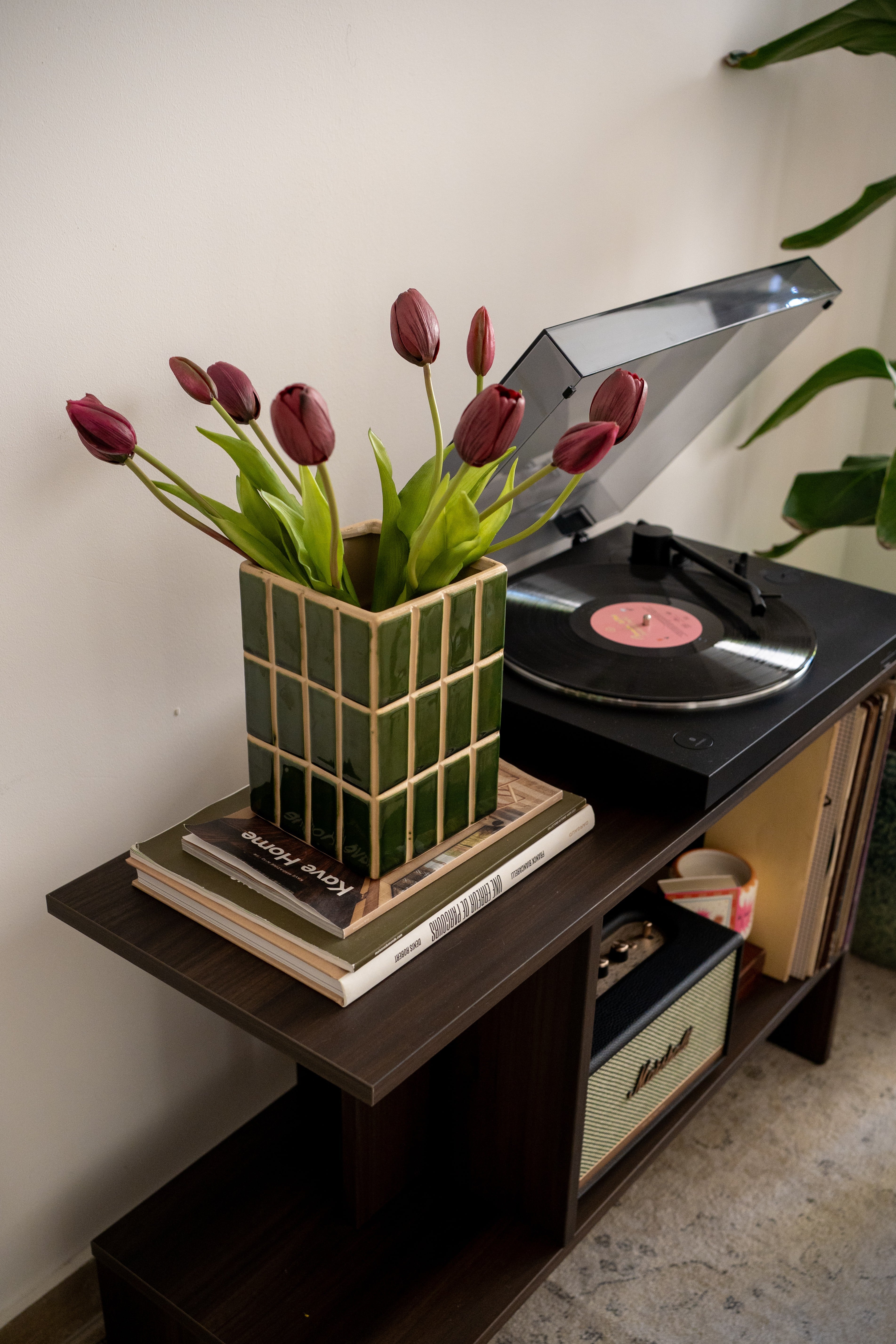Bouquet de tulipes violet prune